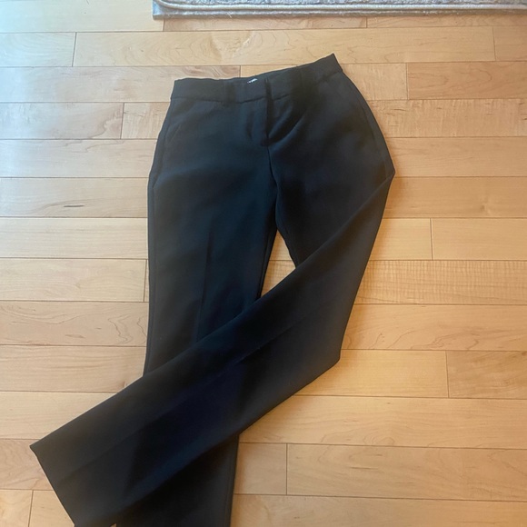 COPY - EXPRESS MID Rise Barely Boot Columnist in Pitch Black - Picture 2 of 5